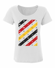 Load image into Gallery viewer, ICONSPEAK Berlin City Women&#39;s Shirt - ICONSPEAK Travel shirt, traveller t-shirt, backpacker and backpacking shirt, icon language shirt